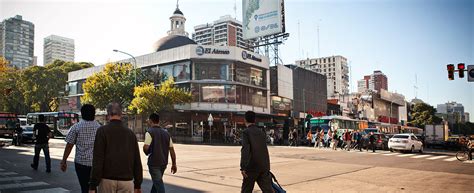 MEGA Station, Avenida Cabildo 2995, Belgrano (Local), Buenos .